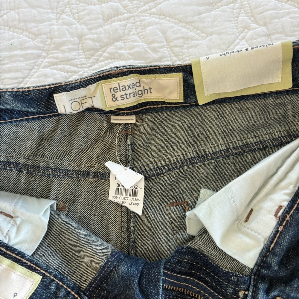 LOFT Relaxed & Straight Midwash Denim Jeans - Picture 4 of 8